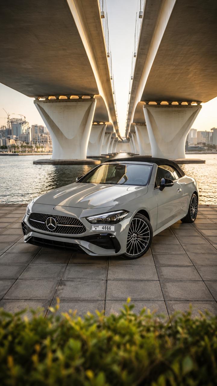 Mercedes-Benz CLE 300 4MATIC Cabriolet – High-Tech Silver – Red Leather