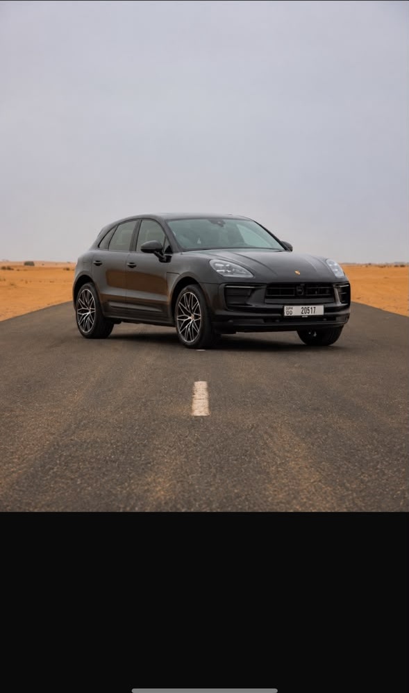 Porsche Macan S – Nero / Bordeaux Red Leather