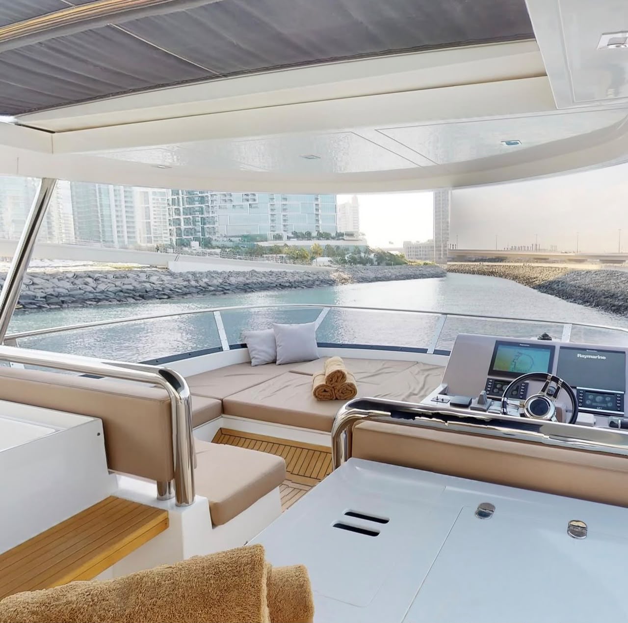 OCEAN SAPPHIRE 78 — 8