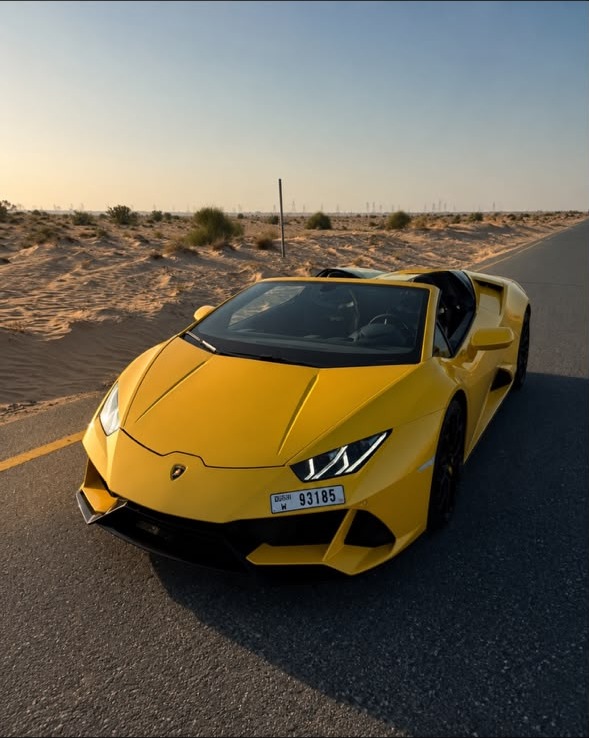 Lamborghini Huracán EVO Spyder – Giallo Belenus – Nero/Giallo Hide