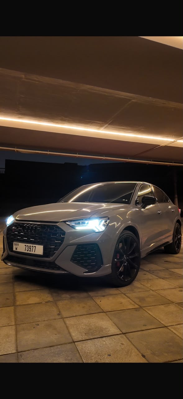 Audi RS Q3 Sportback – Nardo Grey – Red Alcantara