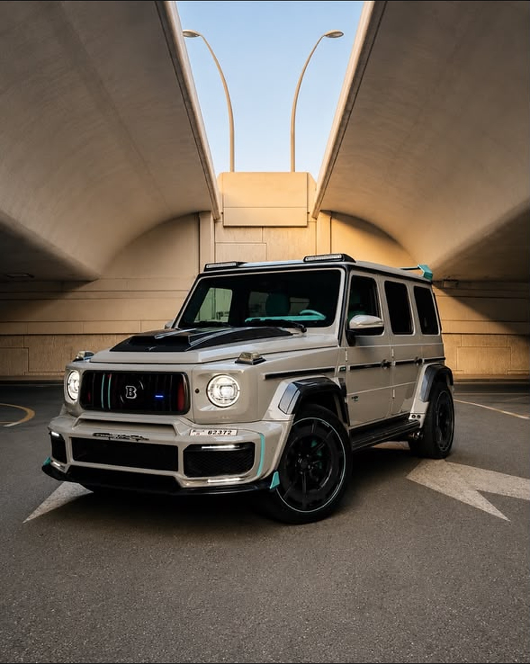 Mercedes-AMG G 900 Brabus Rocket Edition – Desert Sand – Tiffany Accents